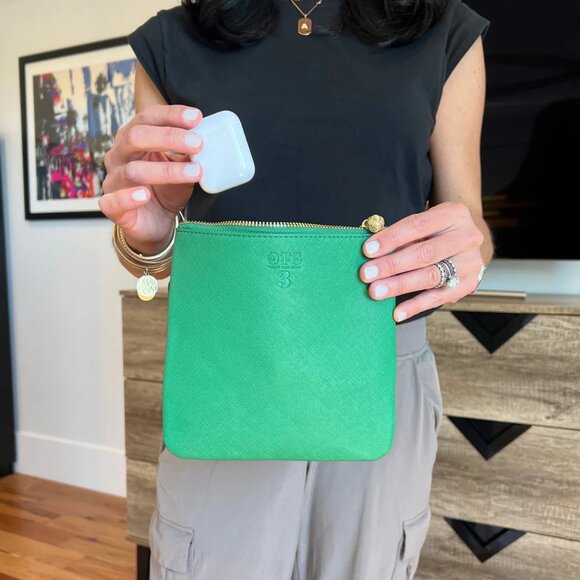 OTG 247 #3 Green pouch bag - Picture 4 of 5